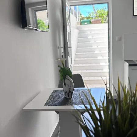 Branka *** سبليت